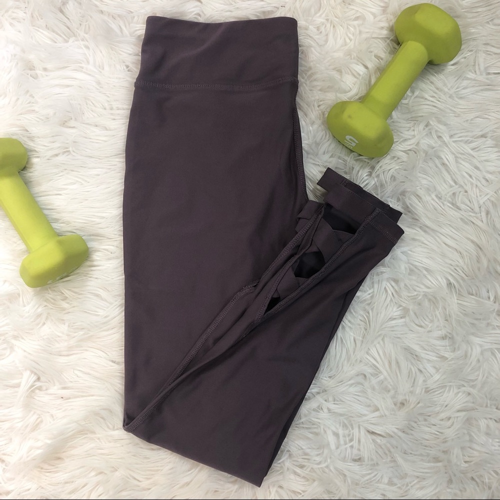 Layer 8 Criss Cross Ankle Workout Leggings in Purple size Med